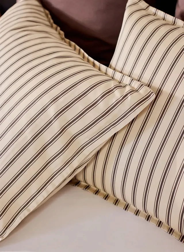 pyrenex-lily-lot-2-taies-d-oreiller-rayures-marron-cru-coton-tencel image 1