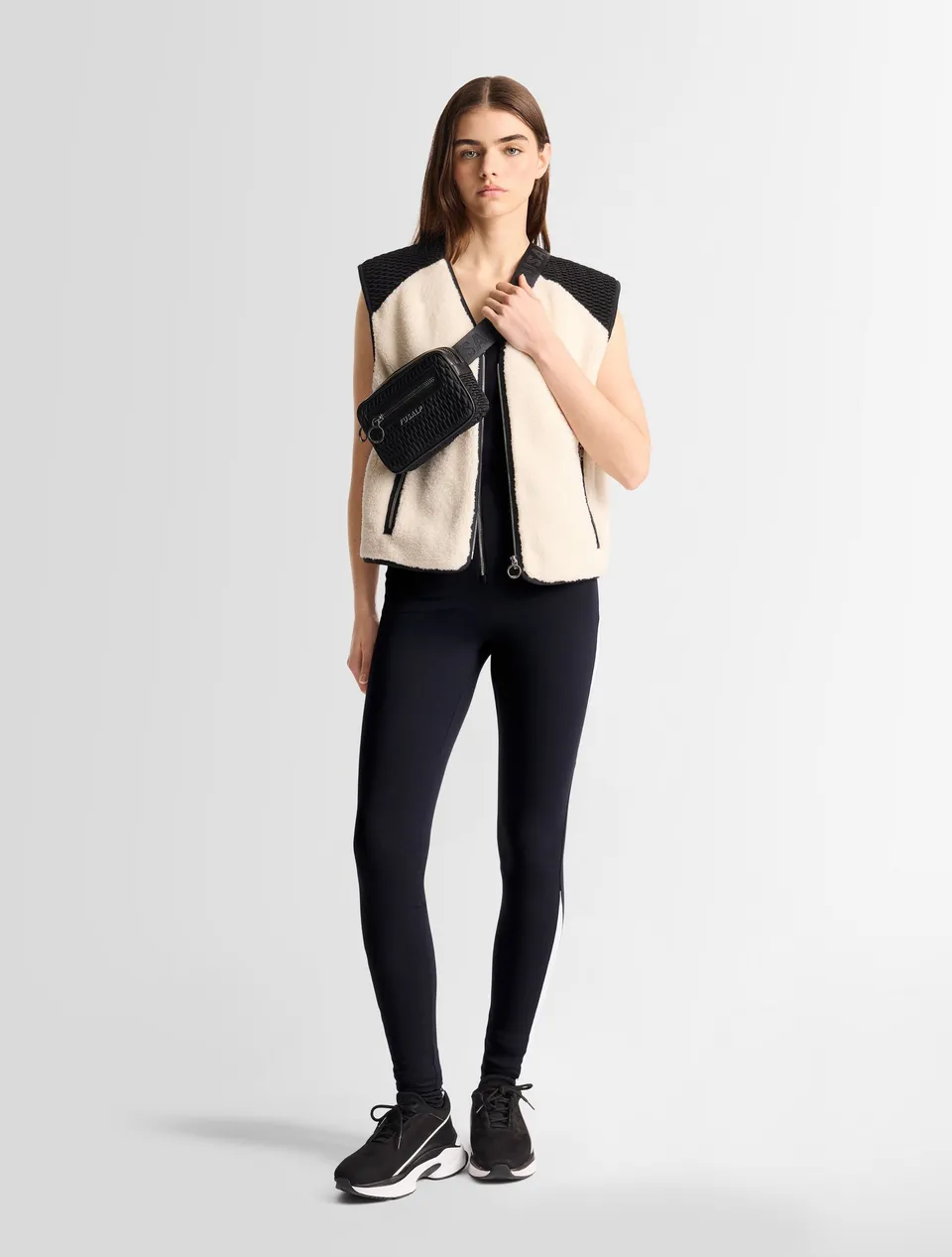 fusalp-gilet-elandine-sans-manches-fourrure-synth-tique image 1