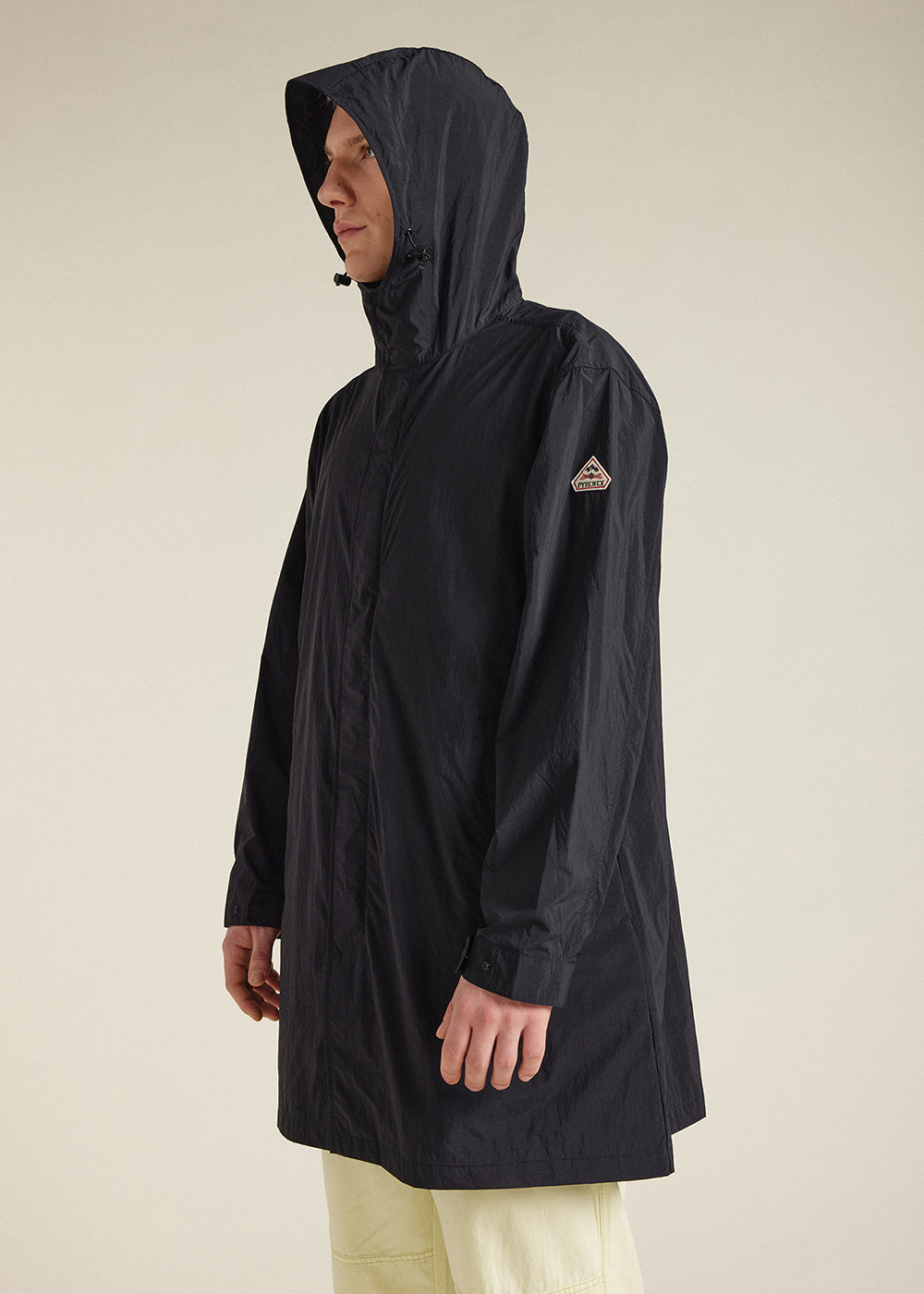 pyrenex-torrent-coupe-vent-long-capuche-unisexe-black image 8