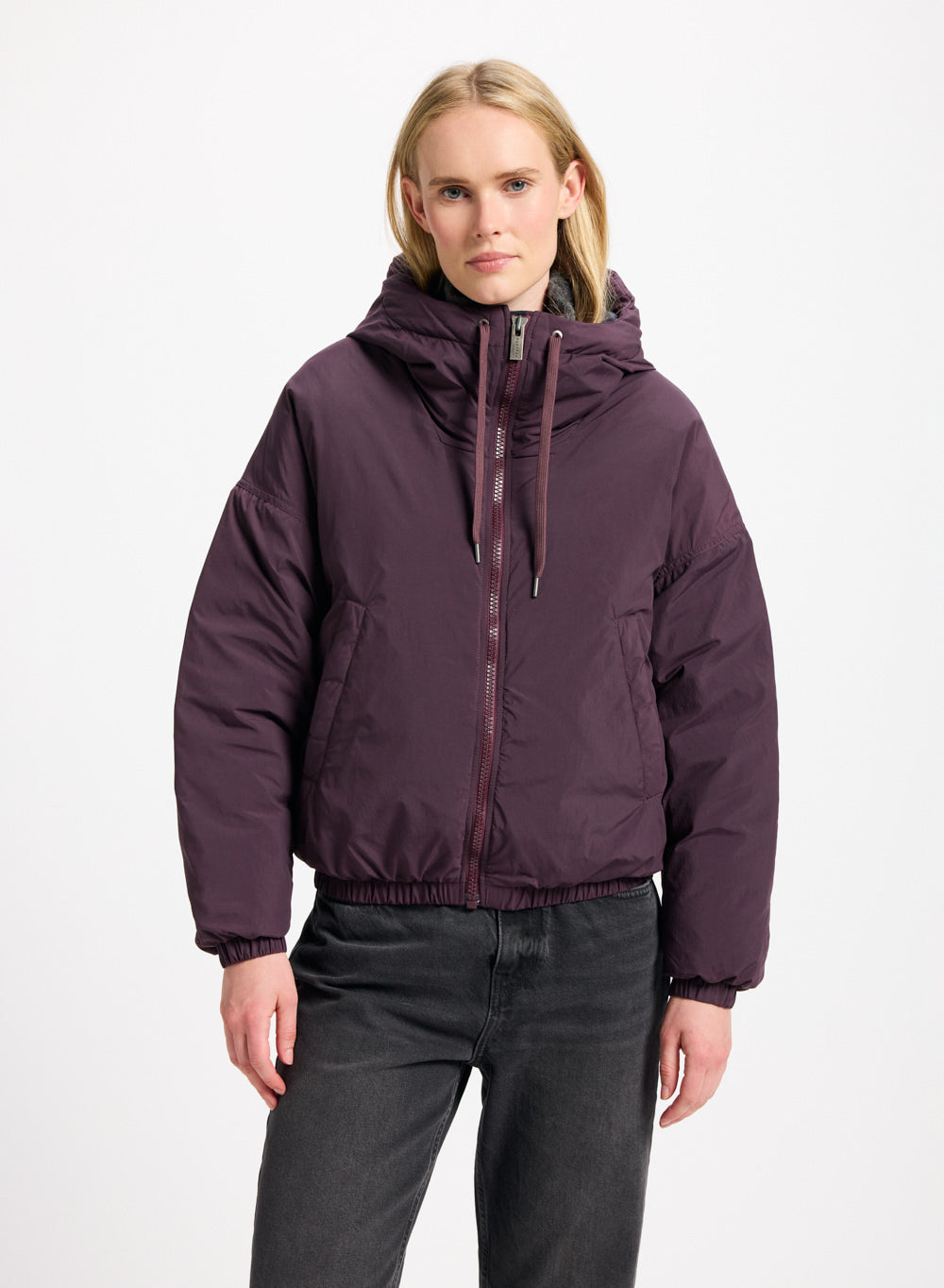 pyrenex-attitude-parka-courte-duvet-femme-violet-fonc image 1