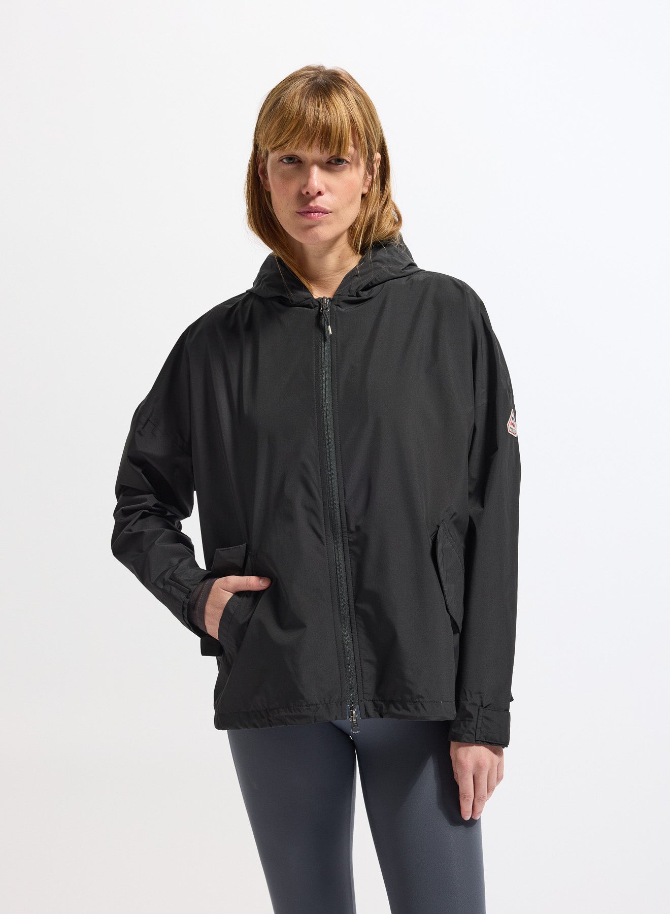 pyrenex-pyrite-coupe-vent-imperm-able-femme-noir image 1