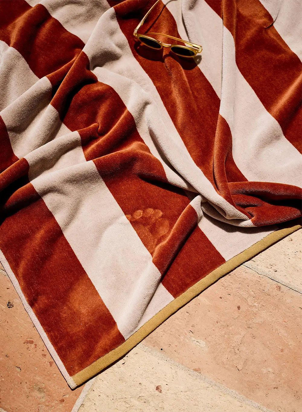 pyrenex-sora-serviette-de-plage-90x180-cm-terracotta image 7