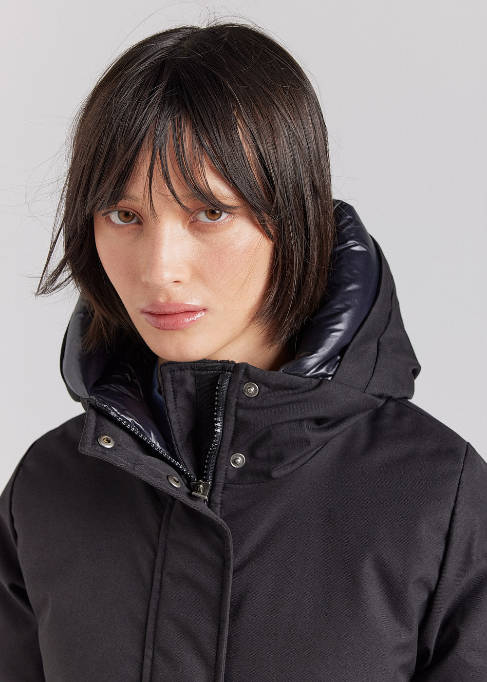 parka-femme-pyrenex-charlotte-duvet-naturel-noire image 3