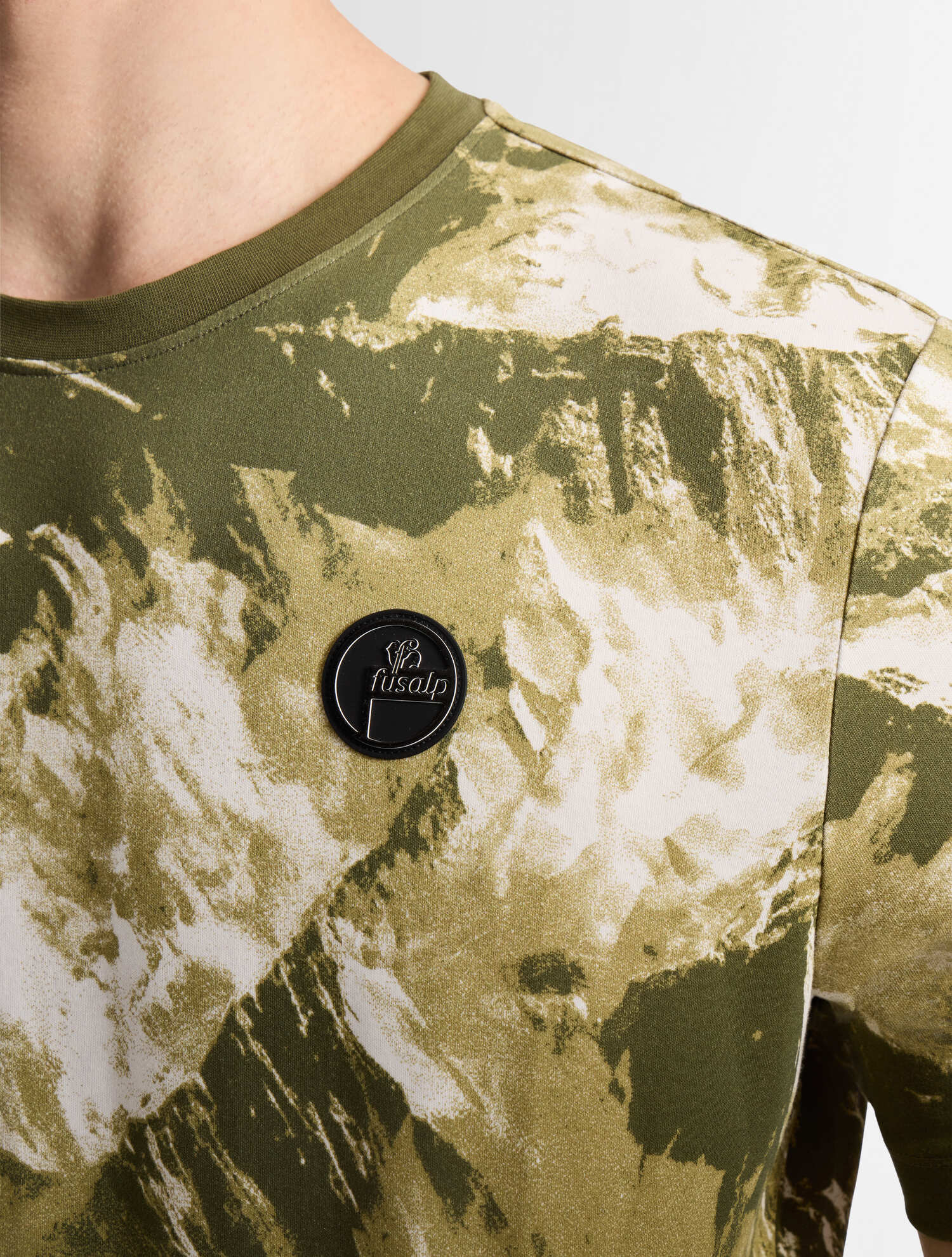 fusalp-tylo-mountain-t-shirt-homme-jersey-graphique image 4