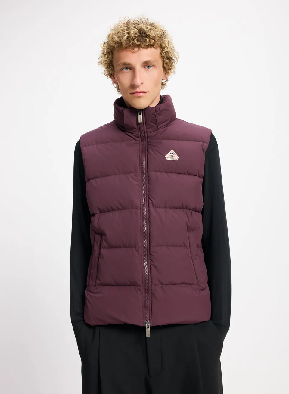 pyrenex-spoutnic-gilet-sans-manche-bordeaux-capuche-amovible image 1