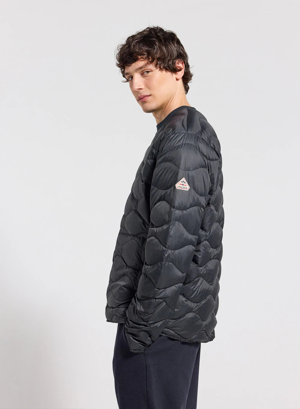 pyrenex-handy-doudoune-extra-l-g-re-homme-noire image 3