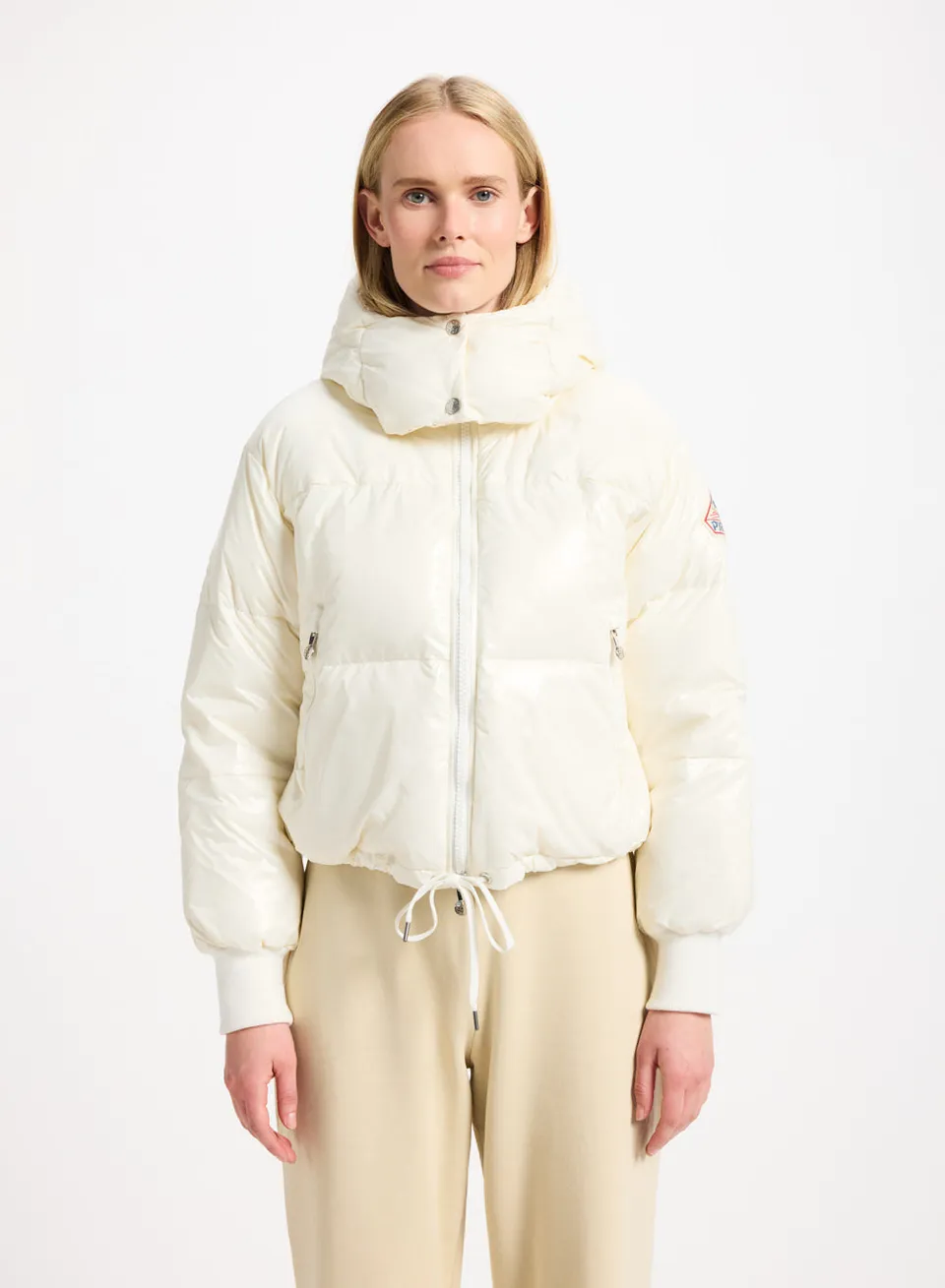 pyrenex-altic-doudoune-courte-capuche-femme-blanche-brillante image 1