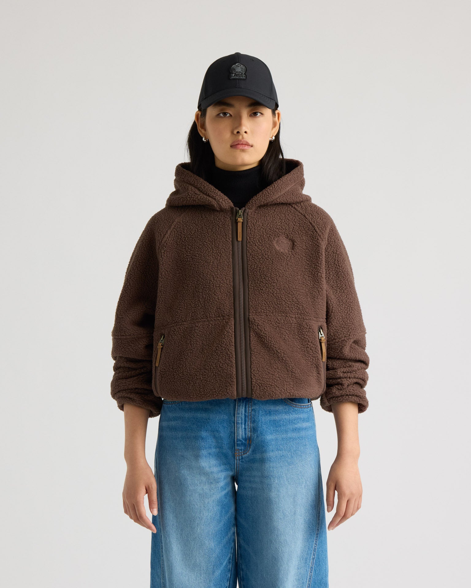 kanuk-chandail-sherpa-capuche-boisbriand-femme-zip-poches-zipp-es image 3