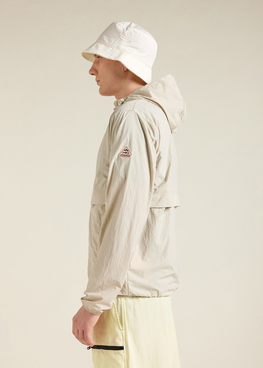 pyrenex-ridge-coupe-vent-unisexe-capuche-oyster-gray image 6