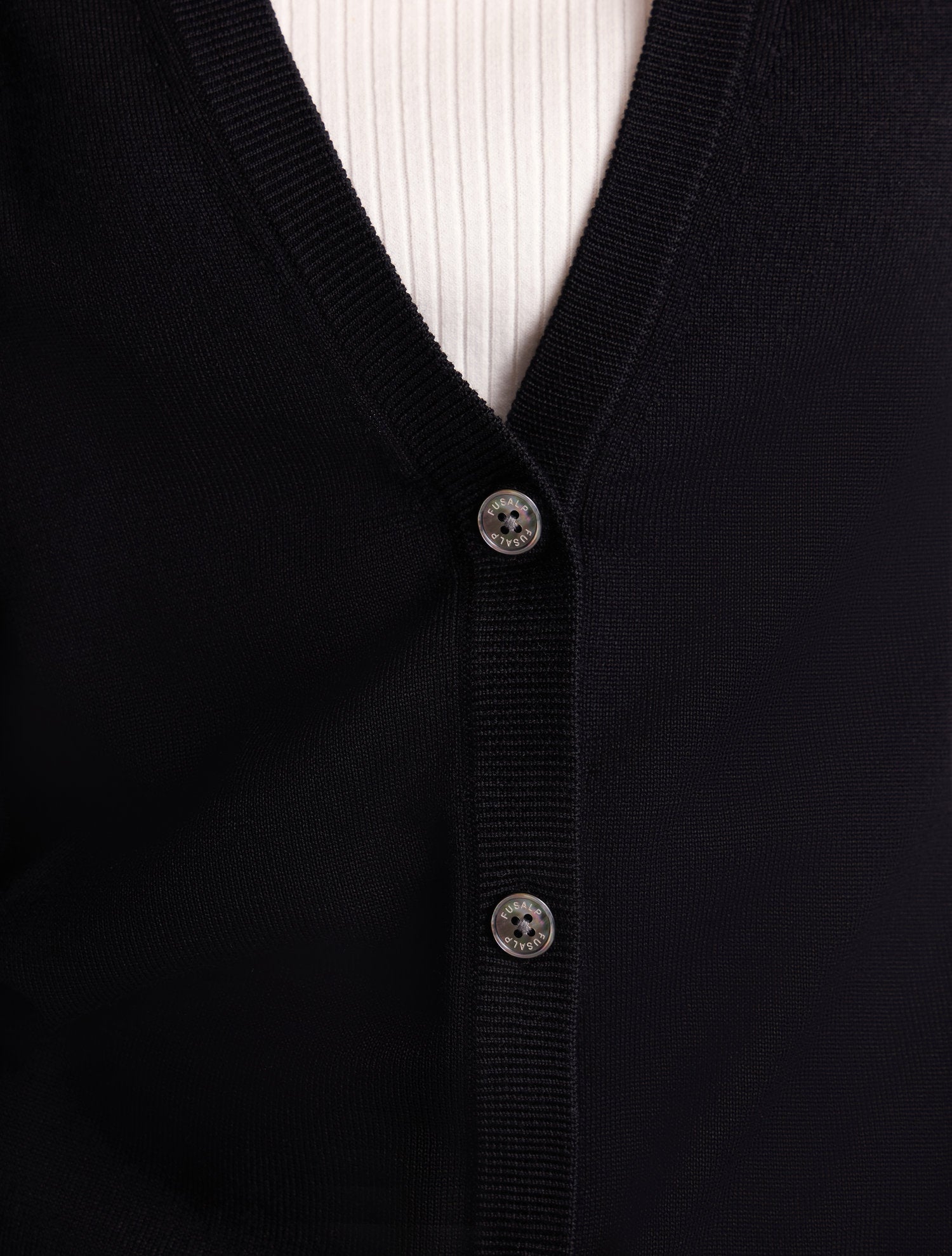 fusalp-leovra-gilet-boutonn-maille-femme image 4