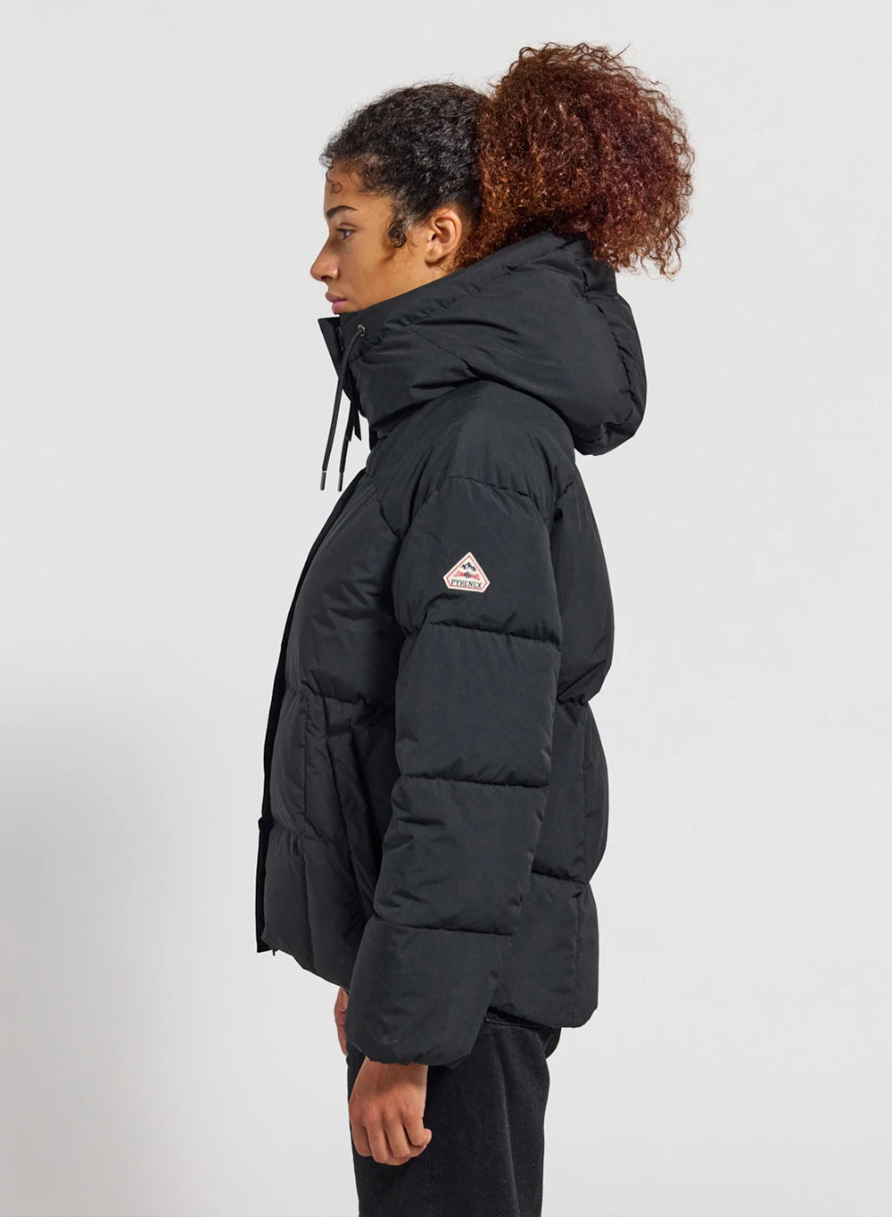 pyrenex-harmonie-doudoune-femme-capuche-enveloppante-noire image 3