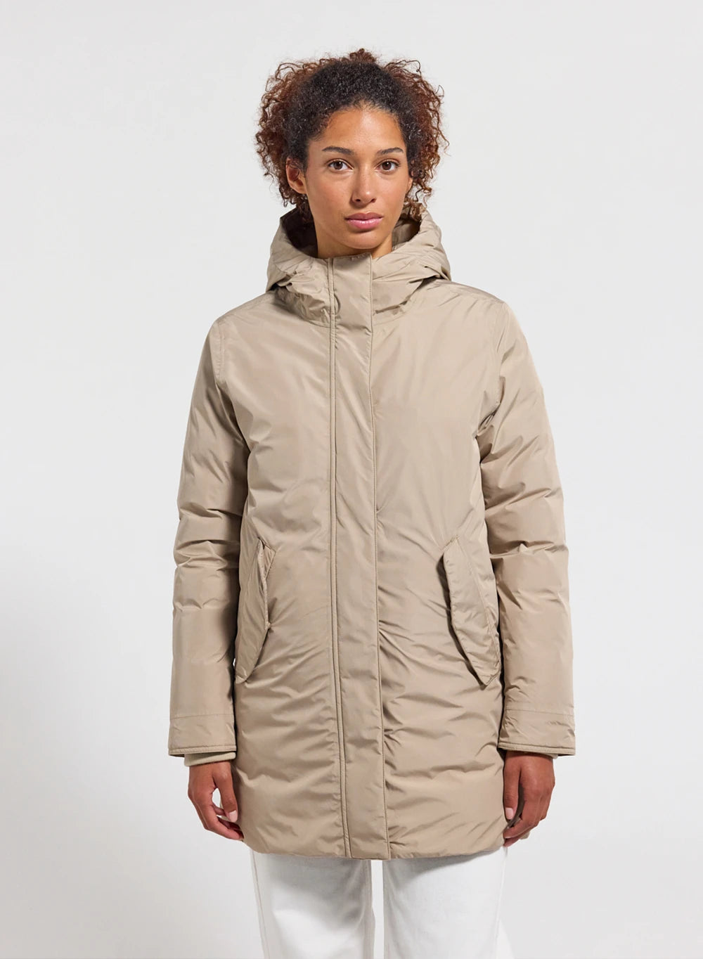 parka-imperm-able-femme-pyrenex-easy-beige-duvet-naturel-coupe-longue-capuche image 1
