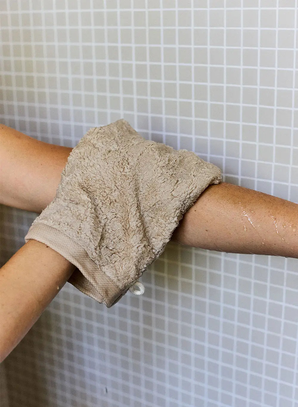 pyrenex-hana-set-de-2-gants-de-toilette-cru-600-g-m image 1