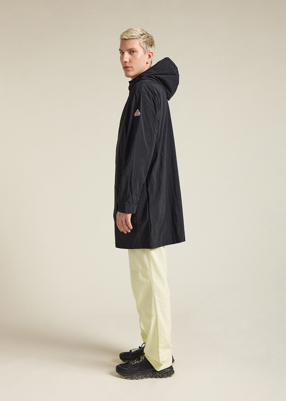 pyrenex-torrent-coupe-vent-long-capuche-unisexe-black image 6