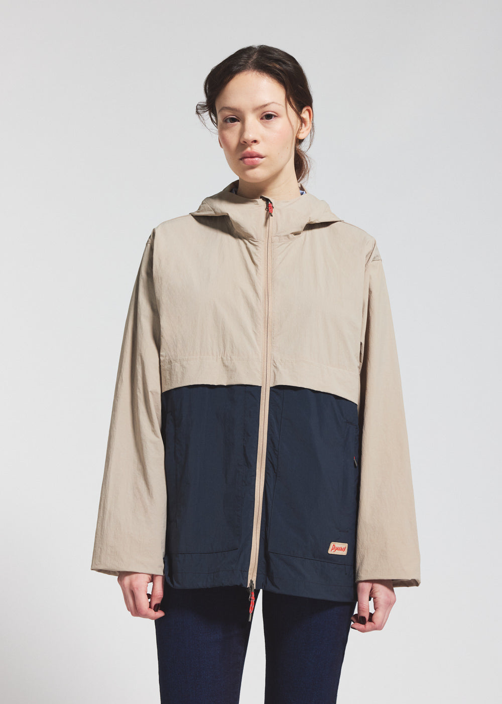 pyrenex-soulere-coupe-vent-unisexe-capuche-beige image 2
