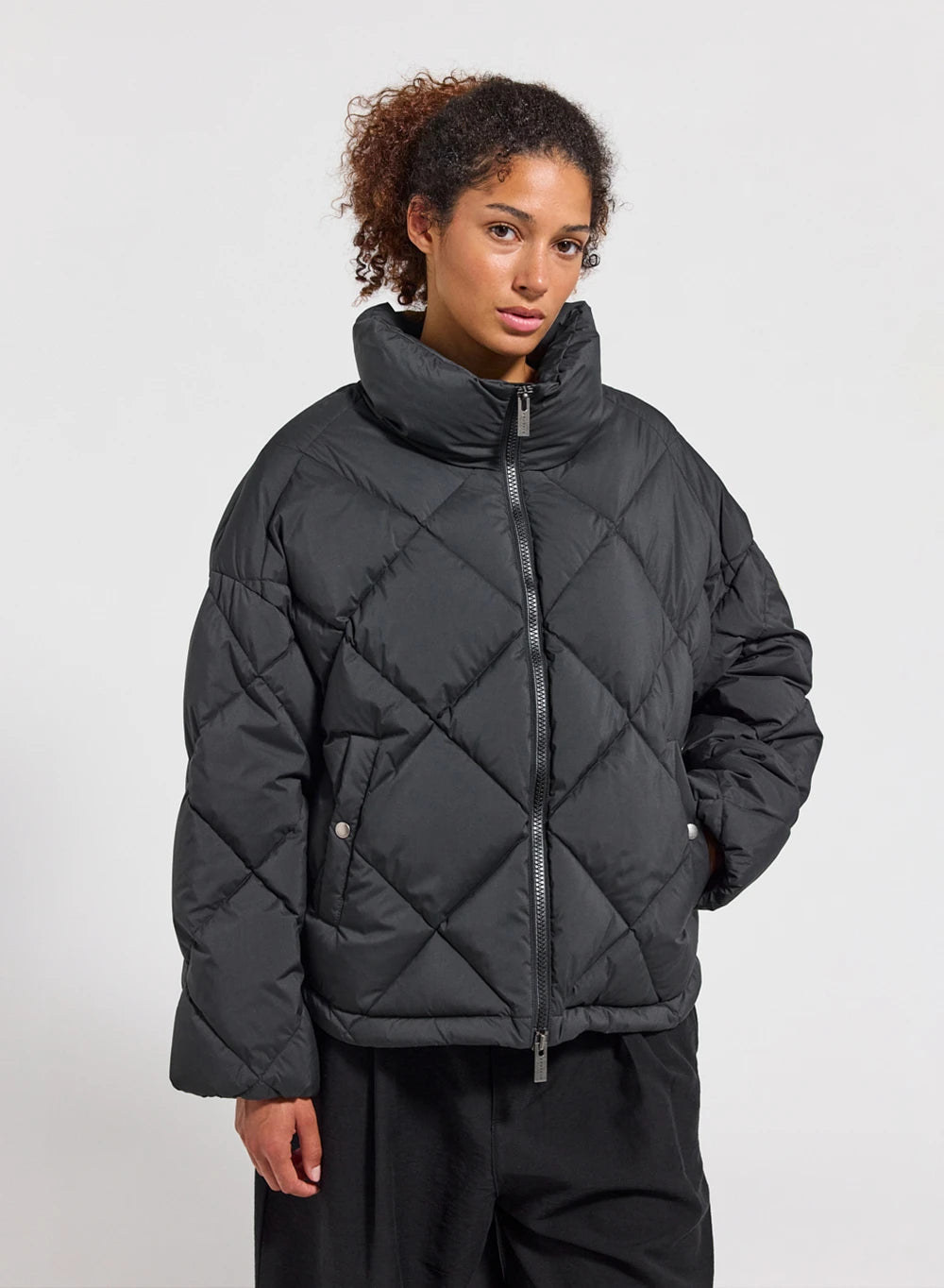 pyrenex-adele-doudoune-oversize-col-enveloppant-femme-noire image 6