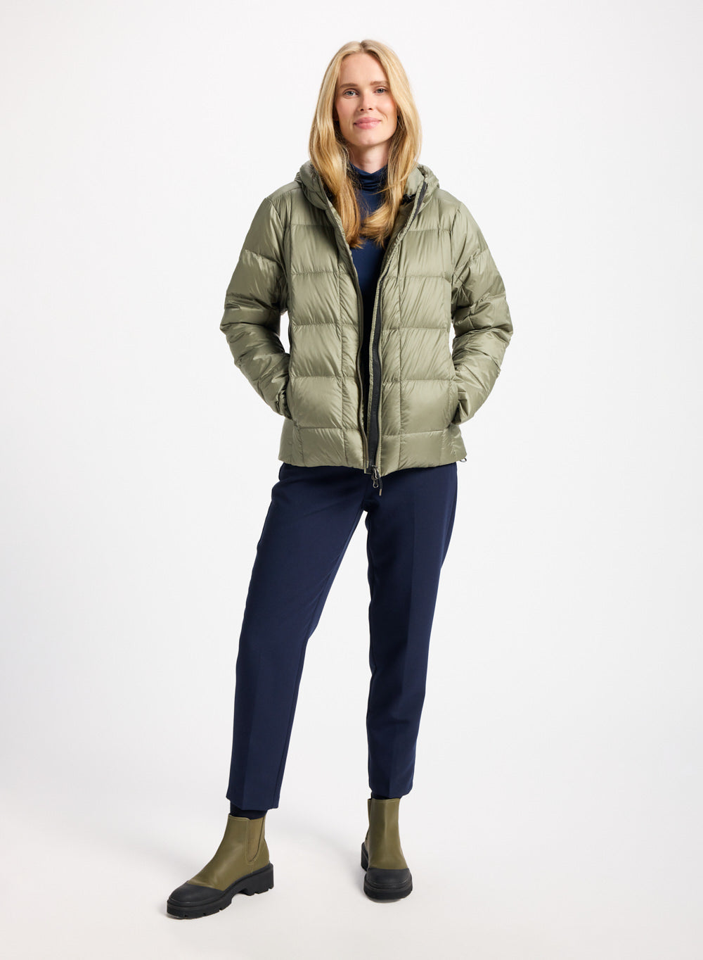 pyrenex-bassia-hooded-doudoune-l-g-re-femme-kaki-capuche image 2