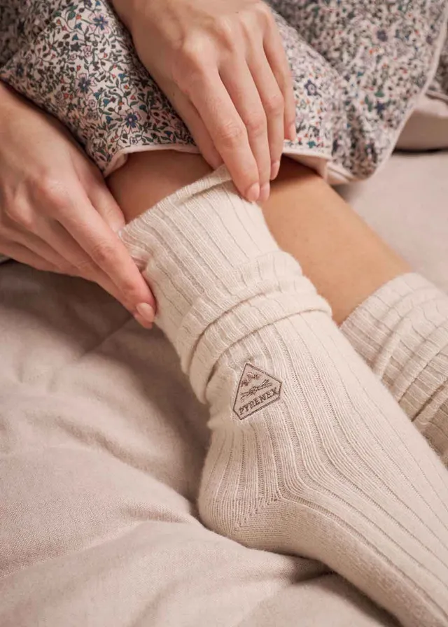 pyrenex-cocoon-chaussettes-beige-laine-m-rinos-cachemire image 1