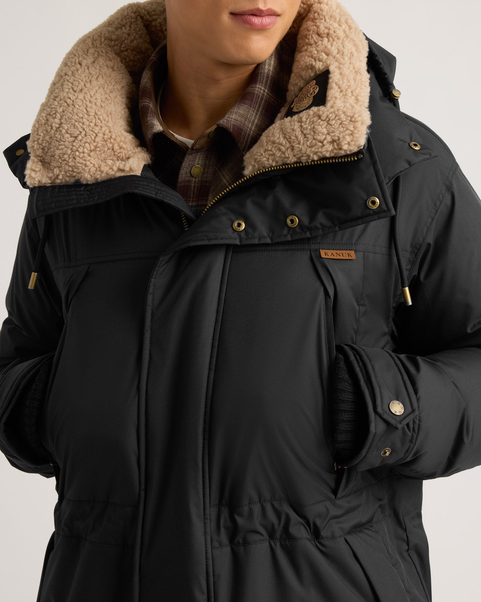 kanuk-parka-signature-coyote-duvet-homme-col-sherpa image 5