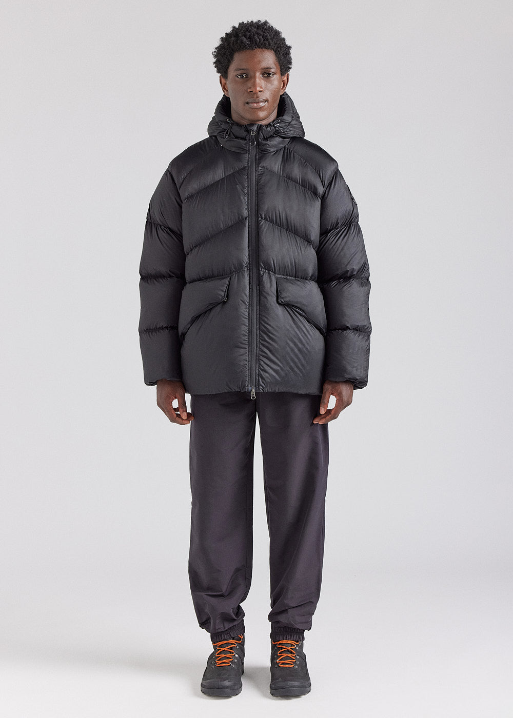 pyrenex-stellar-doudoune-technique-capuche-homme-noire image 2