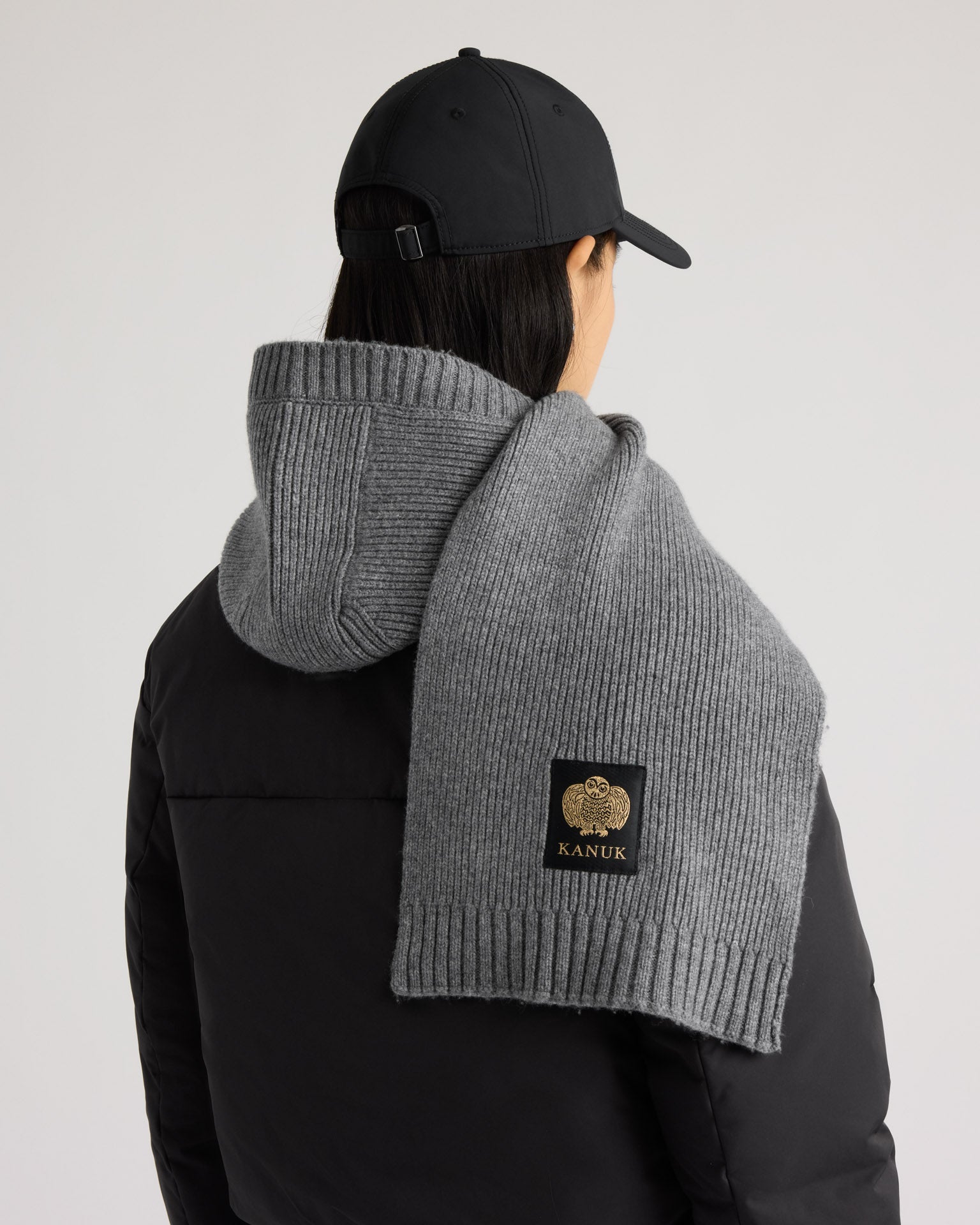 kanuk-montebello-charpe-capuchon-en-tricot-c-tel image 1