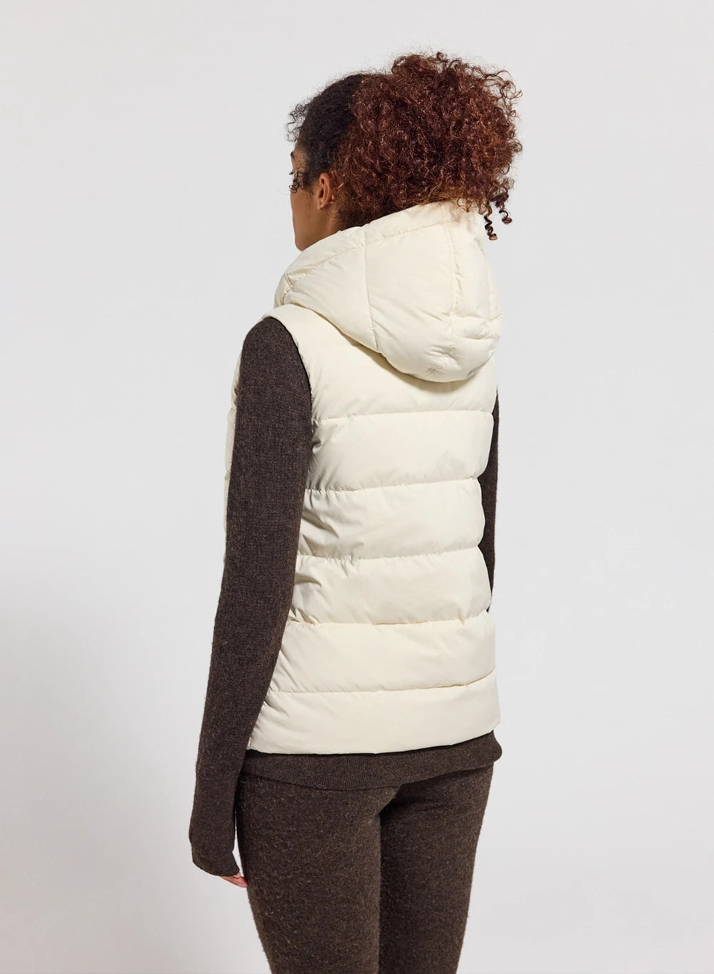 pyrenex-spoutnic-doudoune-sans-manches-femme-capuche-amovible-blanche image 3