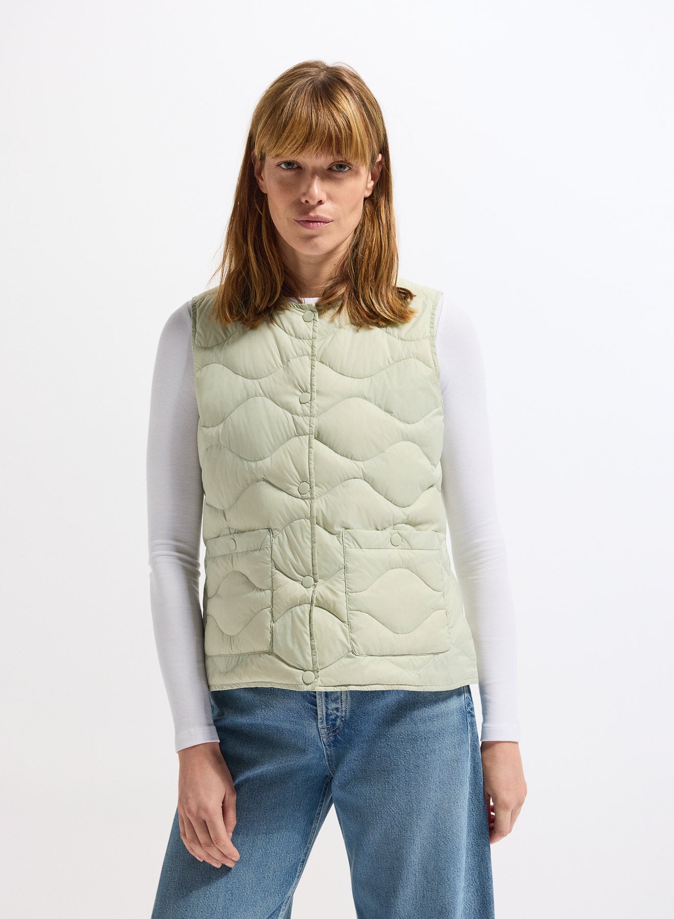 gilet-sans-manches-femme-pyrenex-orite-vest-vert-pastel-ultra-l-ger image 1