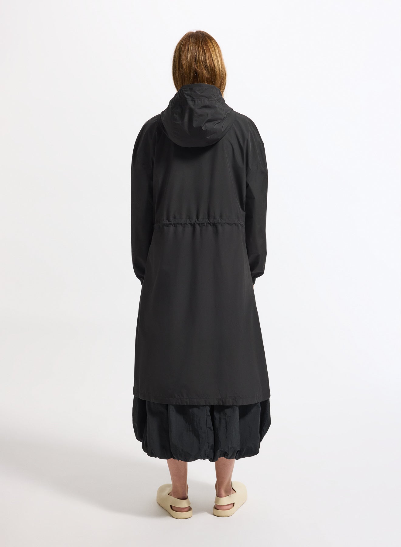 pyrenex-gemme-parka-longue-imperm-able-femme-noire-capuche image 4